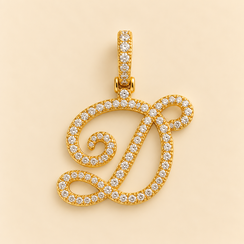 Latina initial