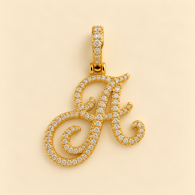 Latina initial