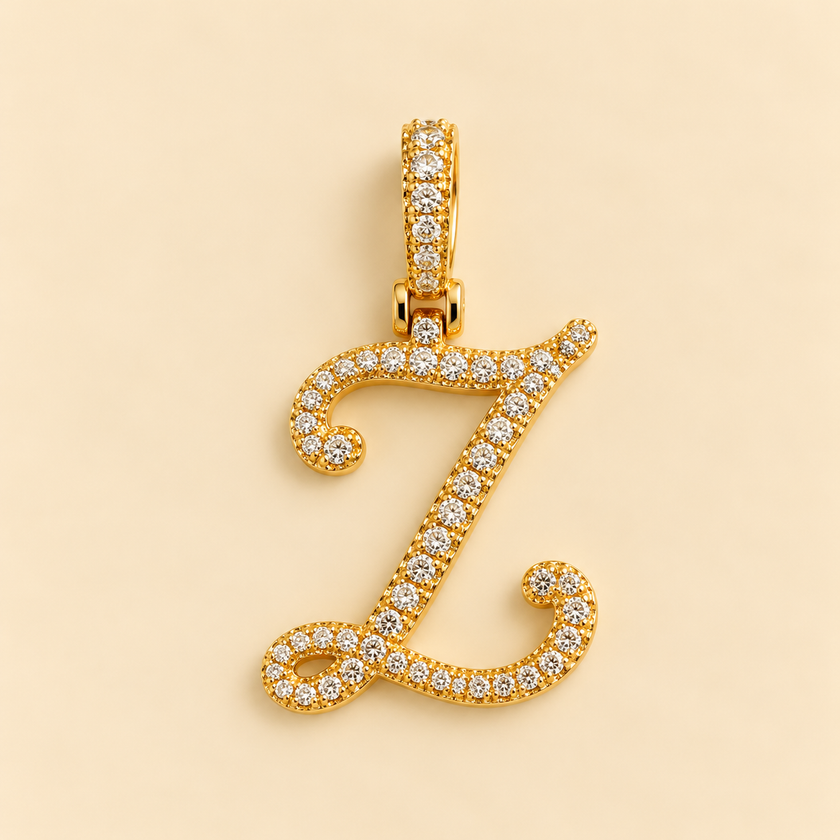 Latina initial