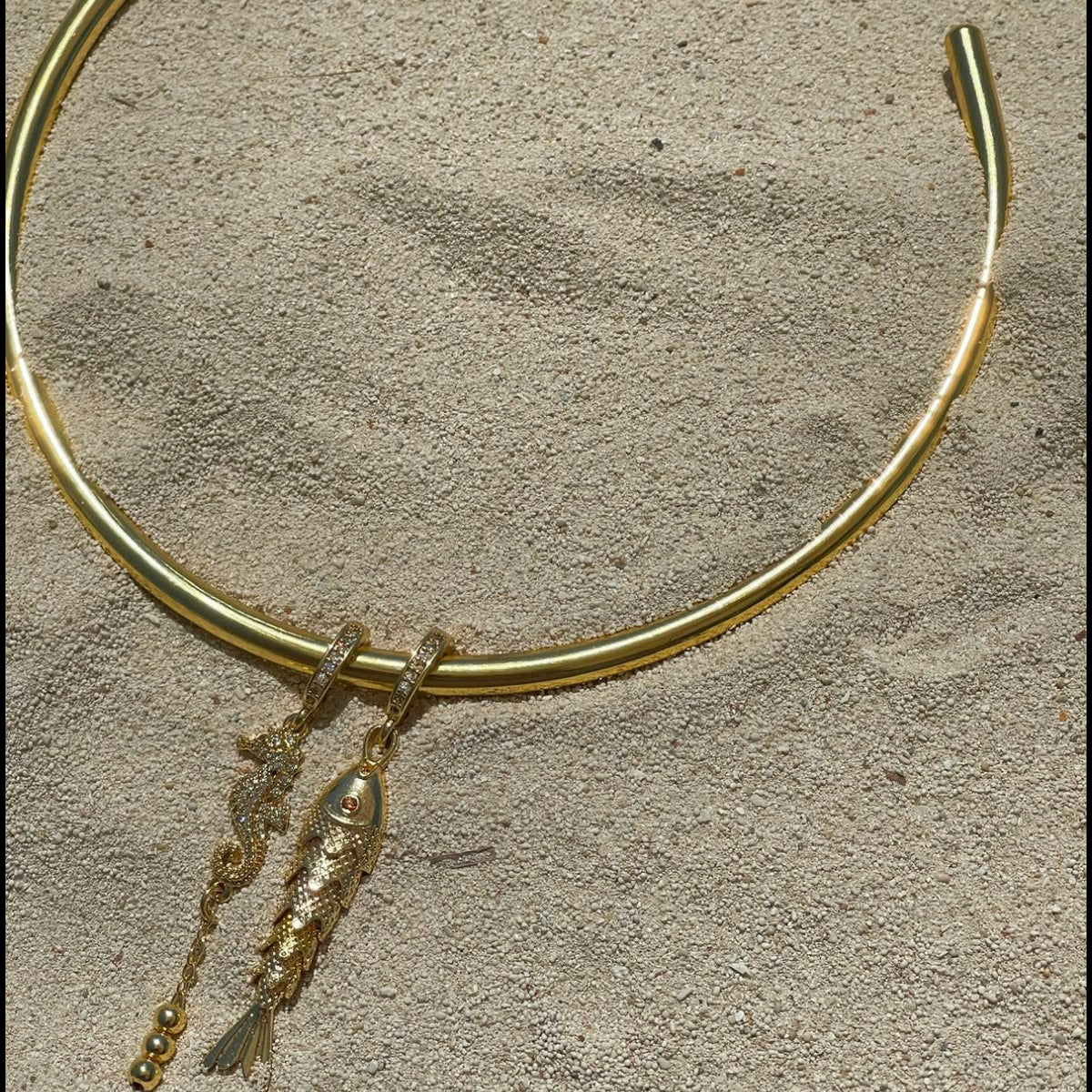 Sea treasures chocker